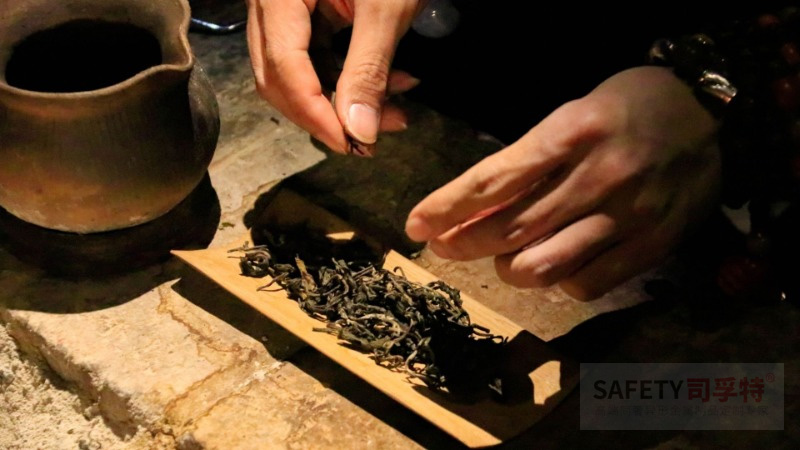 從“火塘烤茶”到“圍爐煮茶”，傳承中華茶文化 [精制鋼圍爐茶桌|炭火爐](圖2)